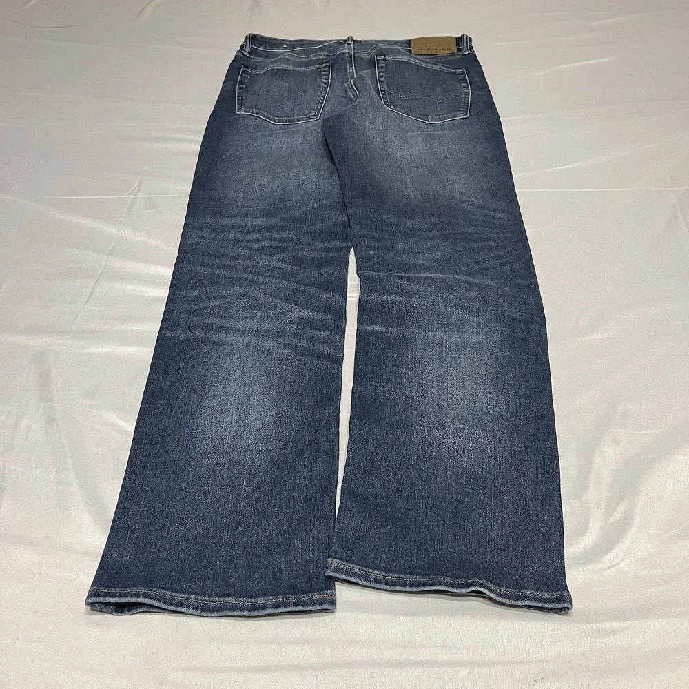 American Eagle Jeans Mens Size 32x32 Original Boot Cut Blue Denim Western Y2K